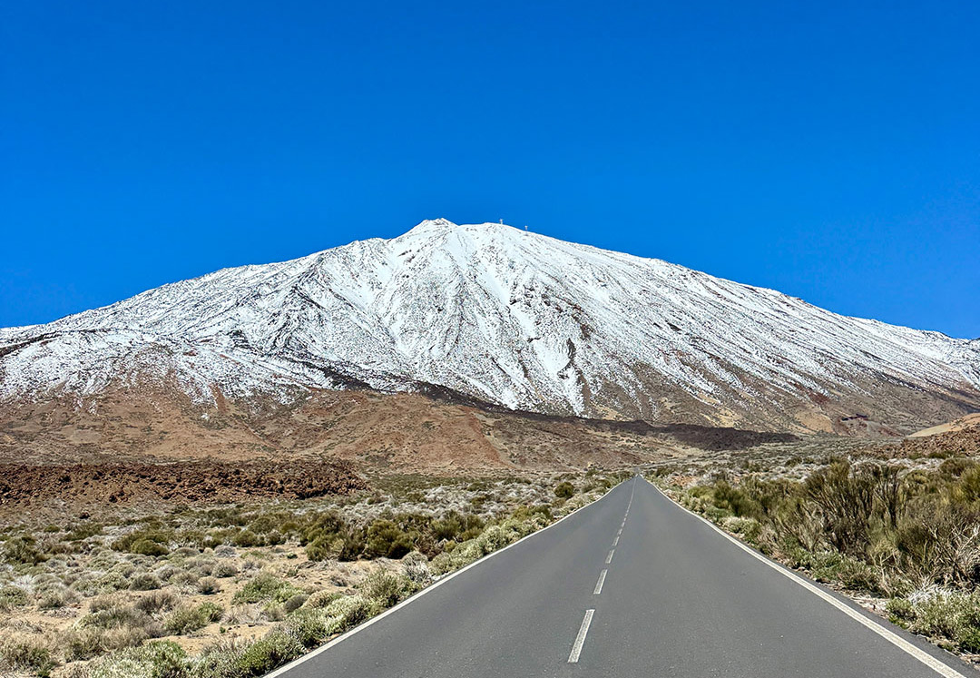 Trip on Tenerife — view of the Teide volcano